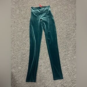 Spanx Womens Velvet High Rise Pull On Leggings Dark Green Size Small Inseam 29